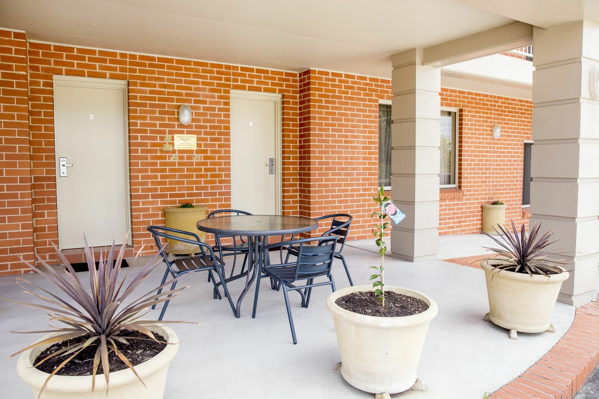 Charlotte Apartments Bathurst Exterior foto